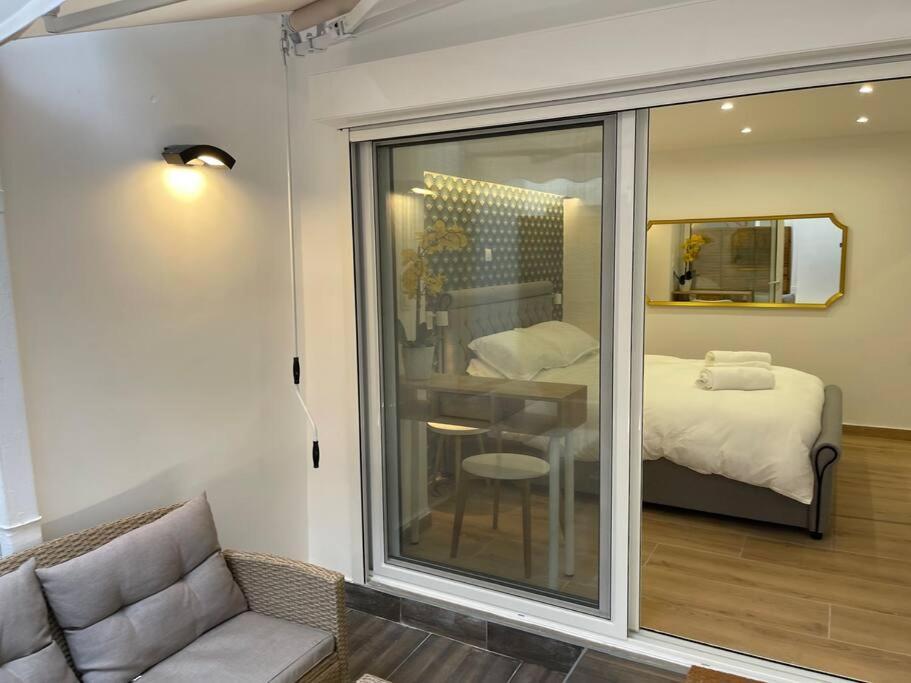 Apartamento Hideaway Boutique Atenas Exterior foto